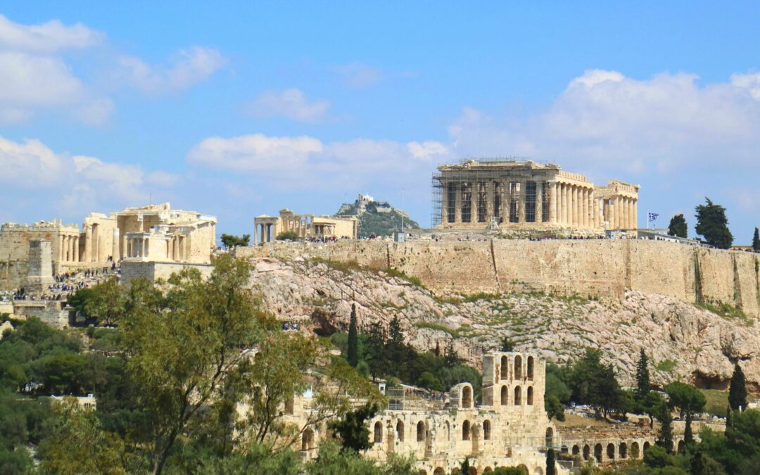 Worldschooling in Athens! Our day in the life as a travelling family of 7